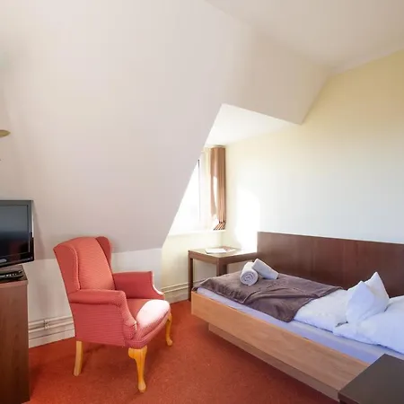 Meerland Hotel 3*